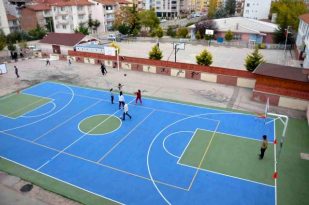 Tokat’ta voleybol ve basketbol sahası olmayan okul kalmayacak