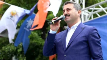 Tokat Belediye Başkanı Eyüp Eroğlu, bilgi yarışmasında elenen yarışmacıyı kente davet etti