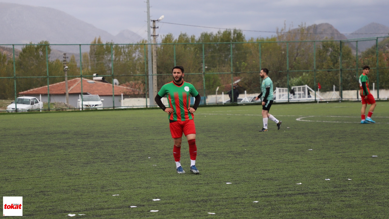 Turhal’da Dev Karşılaşma: Belediye Turhalspor ve Zile Belediyespor Sahaya Çıkıyor! – Tokat Haberleri – Tokat Son Dakika