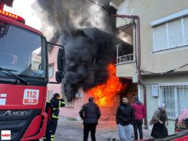 Tokat Niksar’da Korkutan Yangın! Çocuk Alevlerin Arasında Kaldı – Tokat Haberleri – Tokat Son Dakika