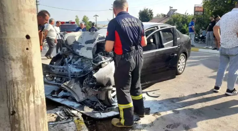 Tokat’ta Otomobil Beton Direğe Çarptı: Sürücü Yaralandı