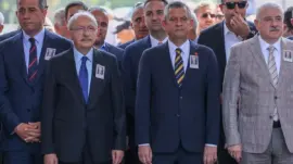 Halef ile selef aynı karede! Özel’den Kılıçdaroğlu çok konuşulacak jest